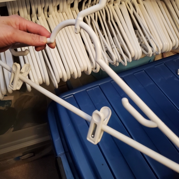 Hangers (Set of 30 pieces) - Picture 5 of 14